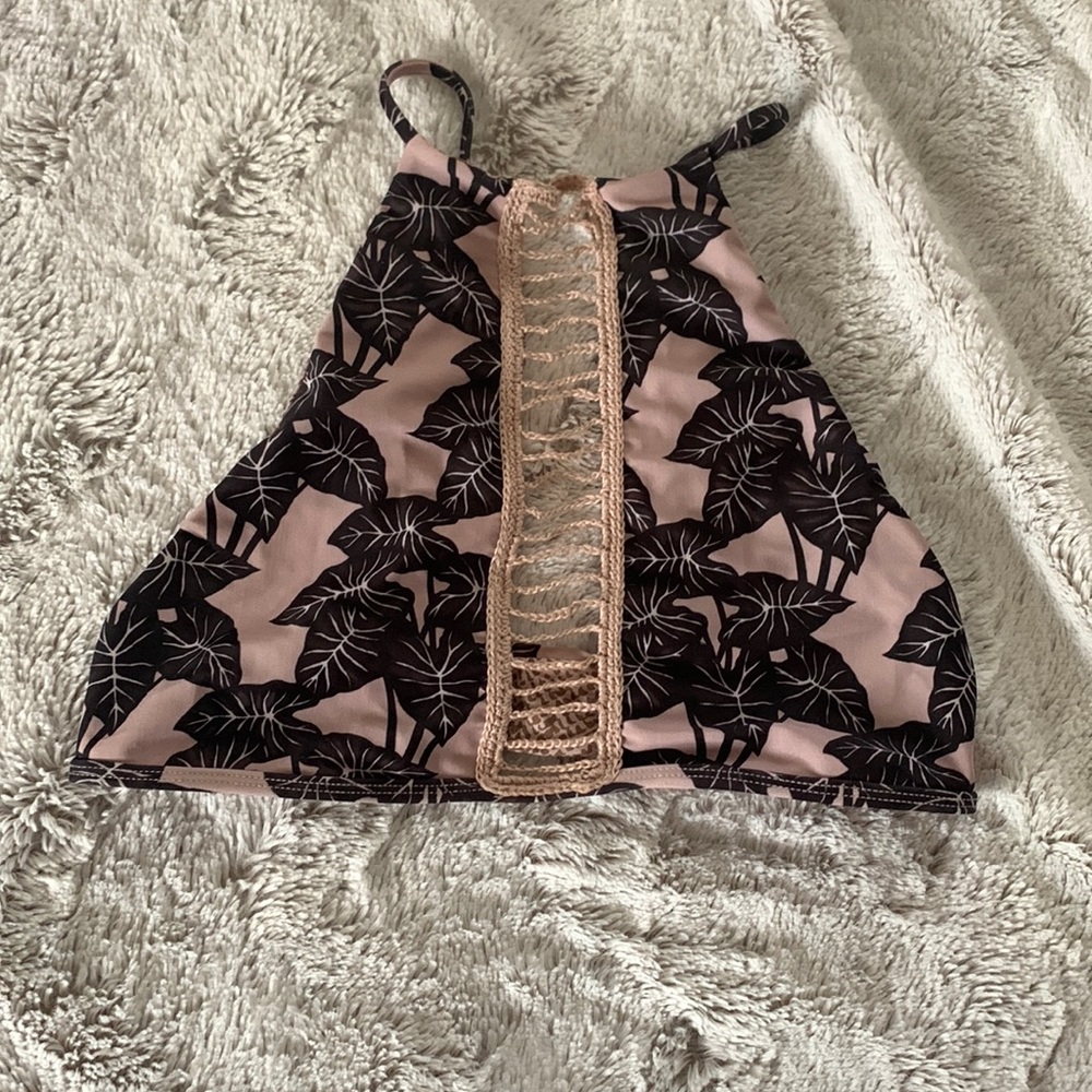 Acacia swim top